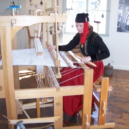 268645_10150247958828397_10947_n