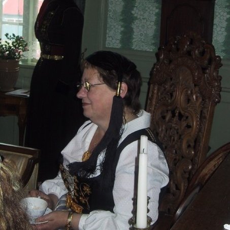 5029_94393438396_119659_n