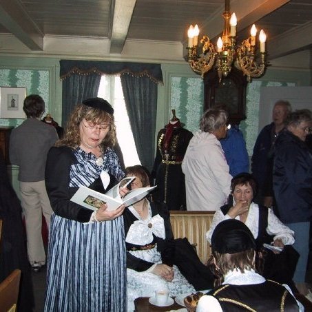 5029_94400348396_4049172_n